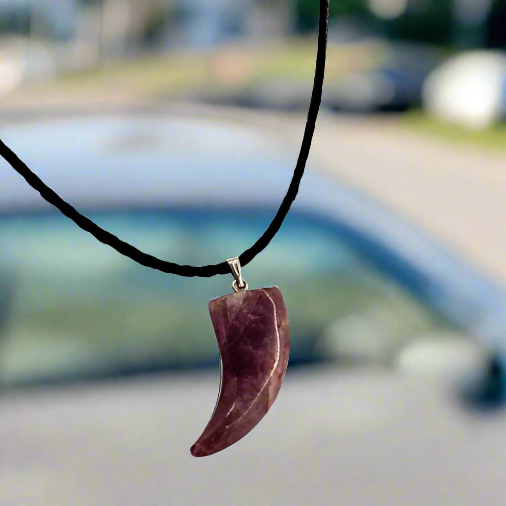 Gemstone Amethyst Wolf Fang NecklaceNecklacesSTLESS